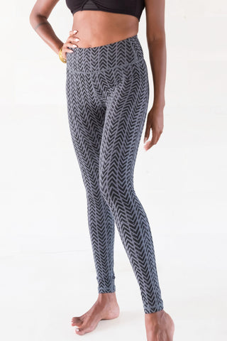 CHEVRON Leggings - [Colors]