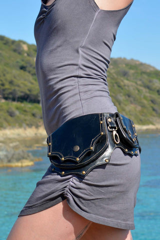ORIENTALE - [Black Leather]