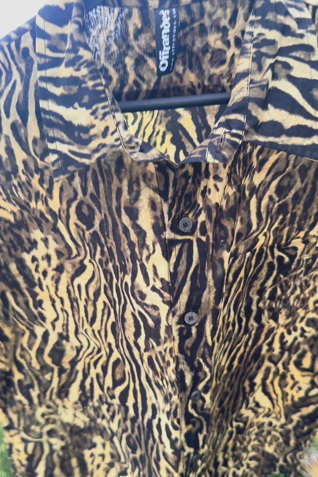 BIG CAT animal print button shirt by OFFRANDES