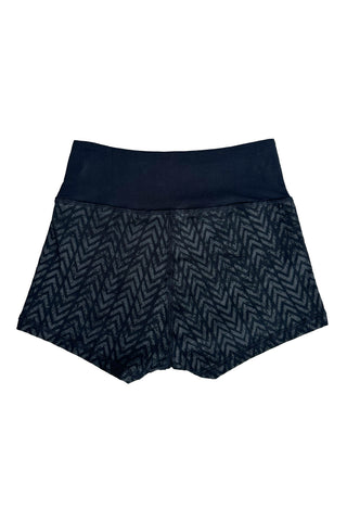 YOGA SHORTS [Chevron]