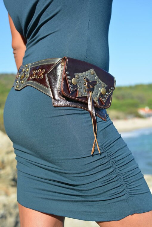 Leather utility pocket belt